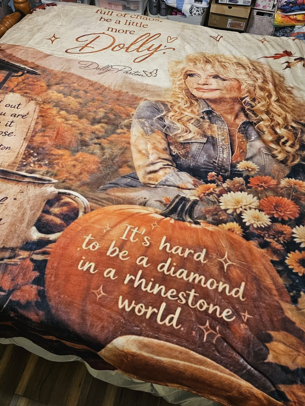 Dolly Printed Fall Plush Throw Blanket - Autumn Orange